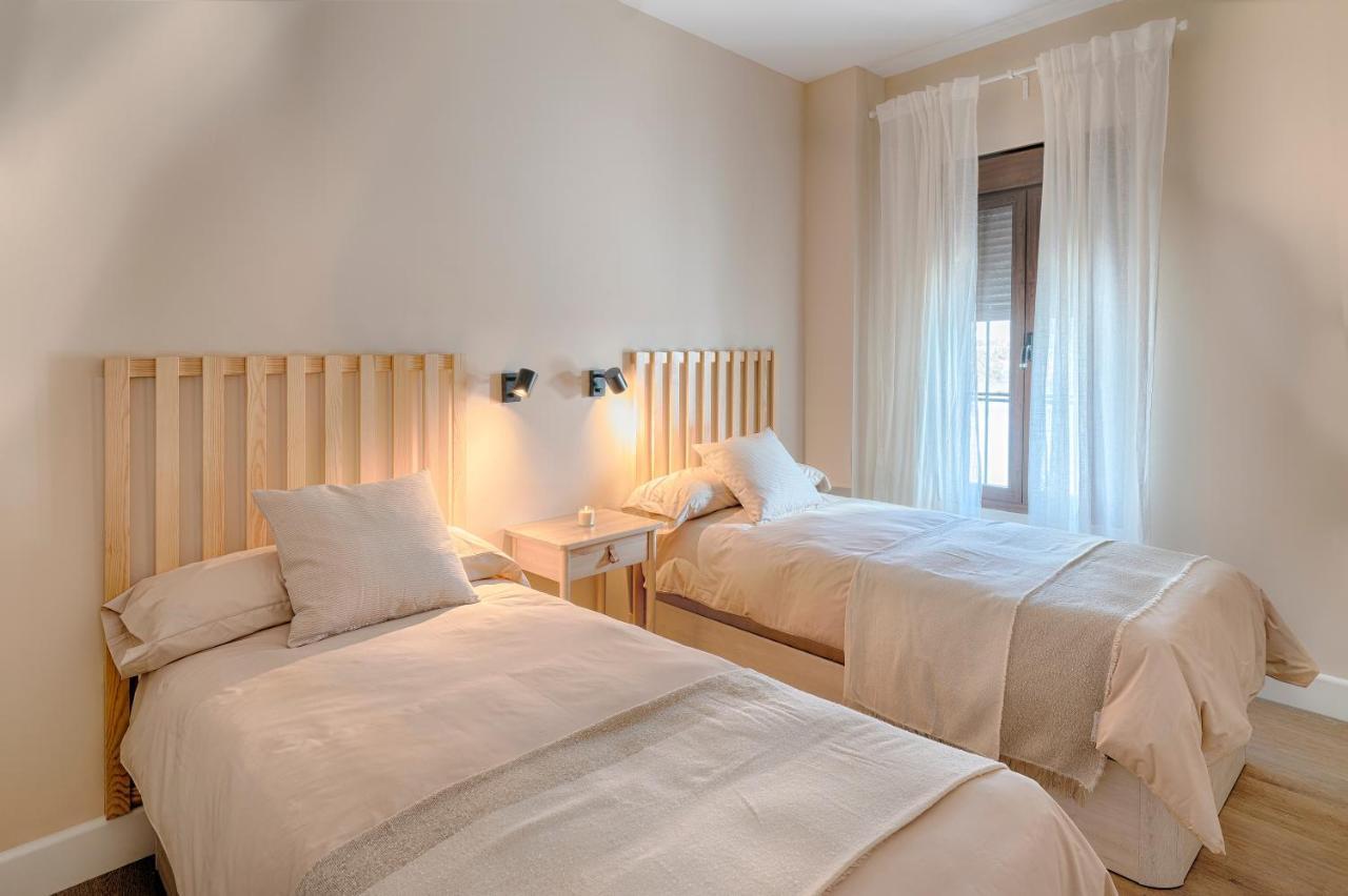 Apartamentos Turisticos Isems Αραθένα Εξωτερικό φωτογραφία
